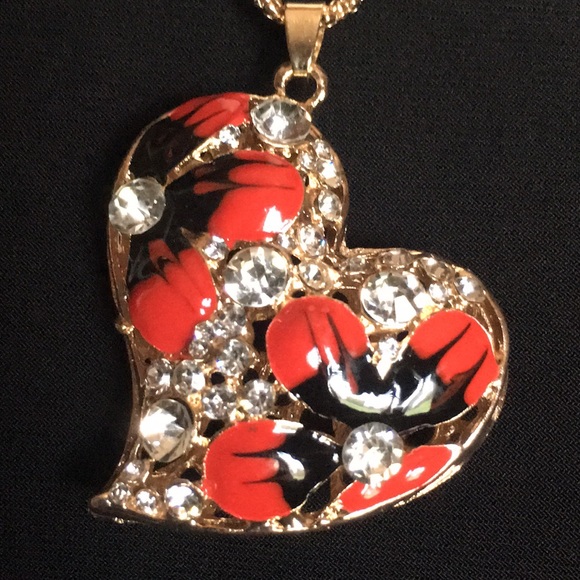 Jewelry - * Rhinestone Flower Heart Necklace